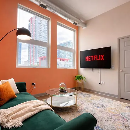 Apartment Chic South Loop 2br With Gym And Optional Parking Near Grant Park, Mccormick Place, Museum Campus & Downtown *
