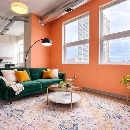 Apartment Chic South Loop 2br With Gym And Optional Parking Near Grant Park, Mccormick Place, Museum Campus & Downtown *