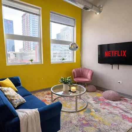 Apartment Modern 2br South Loop Gem Near Mccormick Place, Navy Pier, Adler Planetarium & Columbia College