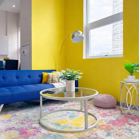 Modern 2br South Loop Gem Near Mccormick Place, Navy Pier, Adler Planetarium & Columbia College Apartment Chicago