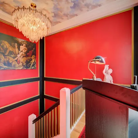 The Twin Lions: Bespoke Travel W/ Speakeasy* Apartment Chicago