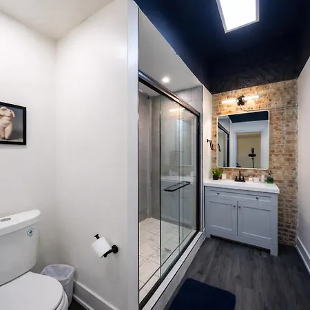 Mccormick By Slumber Hotel 5*