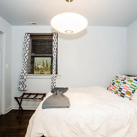 King Bed L Cta L United Center L Near Kasama L Patio Chicago