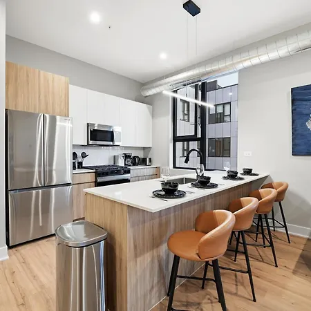 Edgewater With Free Parking Gym Modern Living Apartment