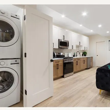 Modern 3br Near United Center * Chicago