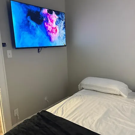 Apartment Retreat *