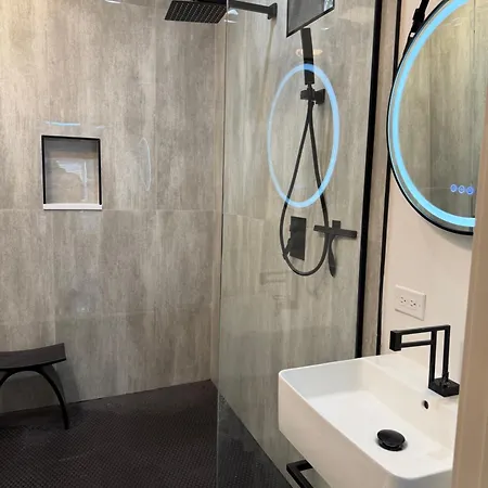 Apartment Luxury Living In Bronzeville