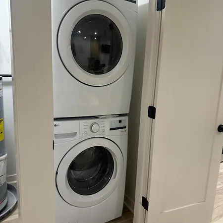 Modern 3br Near United Center Apartment *