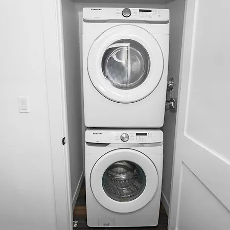 Apartment 4br South Loop With Rooftop And Gym Near Mccormick Place