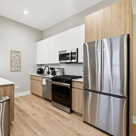 Comfy - Gym Free Parking & Modern Amenities Apartment Chicago