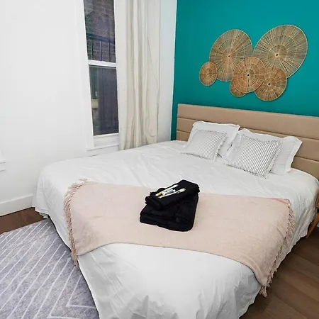 3br King Beds Sleeps 8 Near Humboldt Park Apartment Chicago