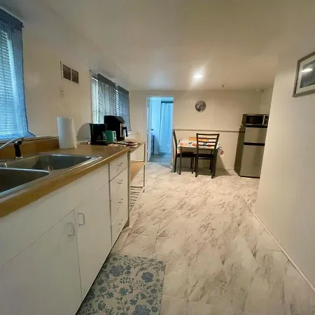 Apartment Lower Level Luxury