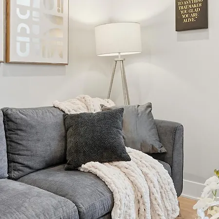 Comfy - Gym Free Parking & Modern Amenities * Chicago