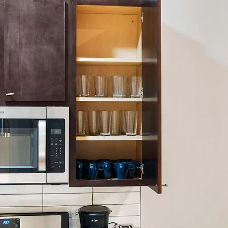 4br 3ba Pilsen Retreat - 10 Min From Downtown Apartment Chicago
