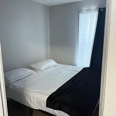 Apartment Retreat