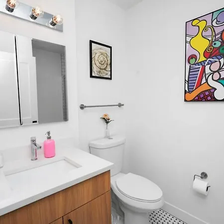 Modern 4br South Loop Near Mccormick Place And Soldier Field Apartment *