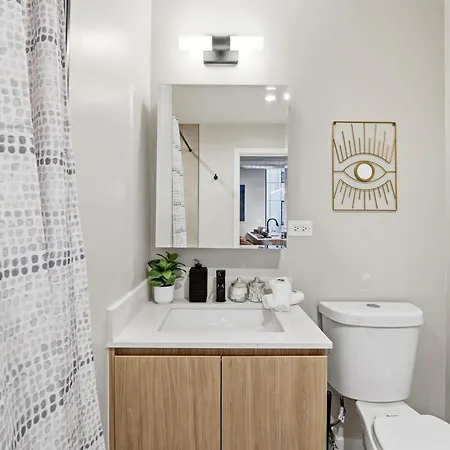 Edgewater With Free Parking Gym Modern Living Apartment Chicago