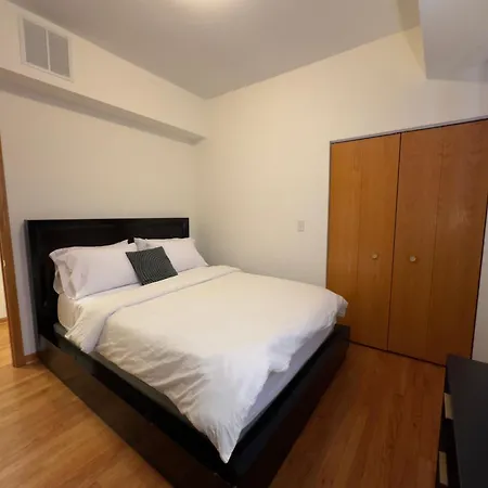 Apartment 2br Near Obama Presidential Ctr And Uofc Med Ctr *
