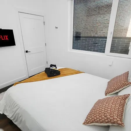 Apartment 4br South Loop With Rooftop And Gym Near Mccormick Place
