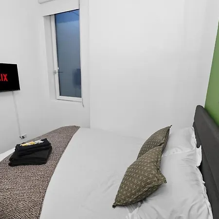 Apartment 4br South Loop With Rooftop And Gym Near Mccormick Place