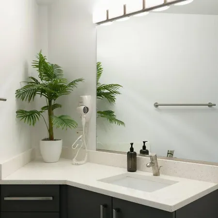 Lux Dtown Penthouses 9bd-9ba Sleep 25 Parking, Pool, Gym Apartment *