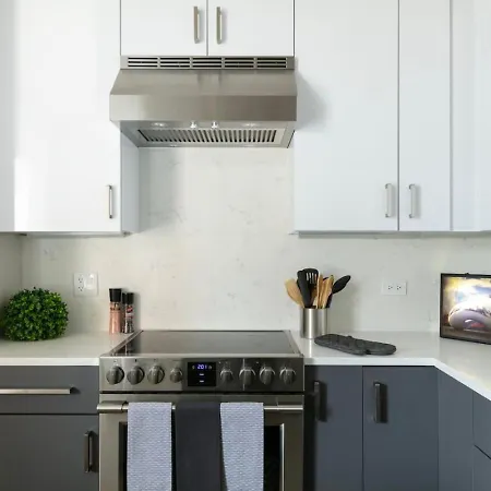 Apartment Downtown Penthouse 11parking Gym Pvt Patio