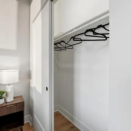Edgewater With Free Parking Gym Modern Living * Chicago