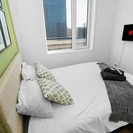 Apartment 4br South Loop With Rooftop And Gym Near Mccormick Place Chicago