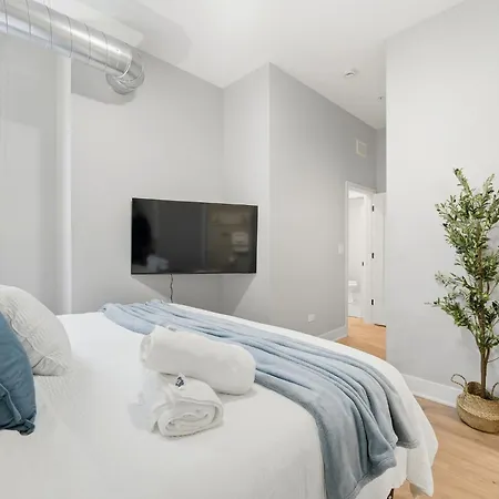 Comfy - Gym Free Parking & Modern Amenities * Chicago