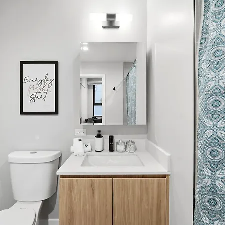 Edgewater With Free Parking Gym Modern Living Apartment Chicago