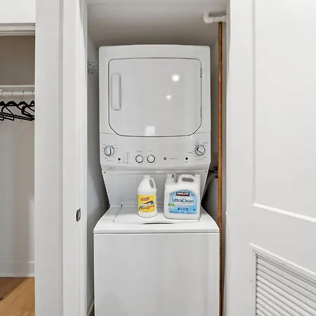 Edgewater With Free Parking Gym Modern Living Apartment Chicago