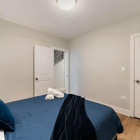 4br 3ba Pilsen Retreat - 10 Min From Downtown