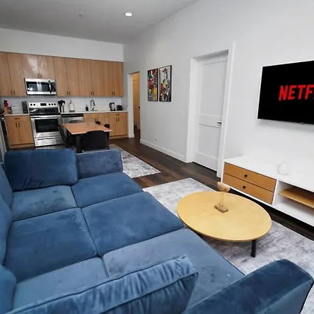Modern 4br South Loop Near Mccormick Place And Soldier Field *