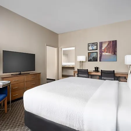 La Quinta & By Wyndham Downtown 3*