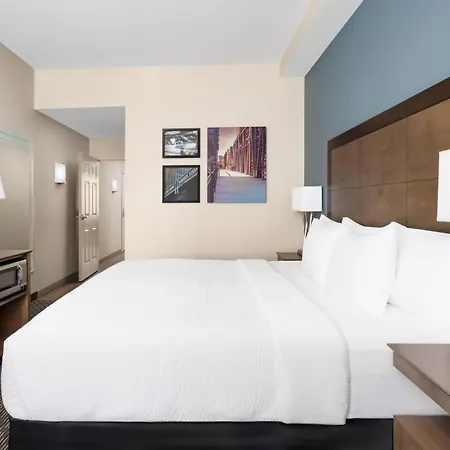 Hotel La Quinta & By Wyndham Downtown Chicago
