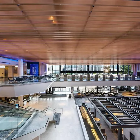 Hyatt Regency Chicago