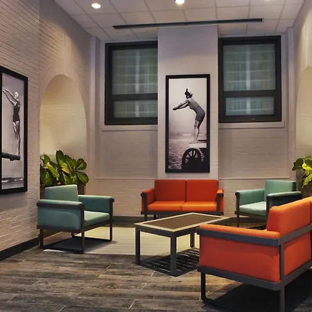 The Palmer House Hilton 4*