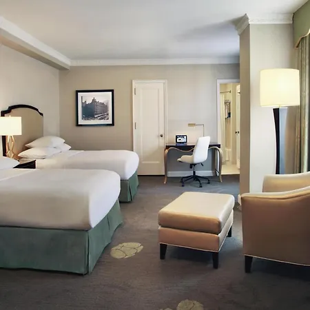 The Palmer House Hilton Hotel 4*