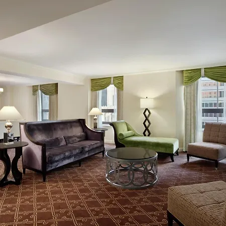 Hotel The Palmer House Hilton