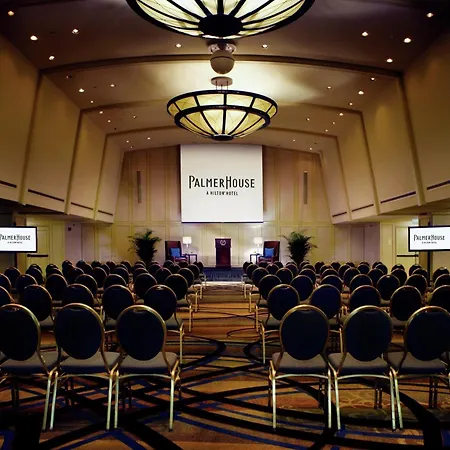 The Palmer House Hilton 4*