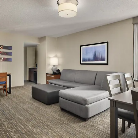 Hotel Embassy By Hilton Downtown Magnificent Mile