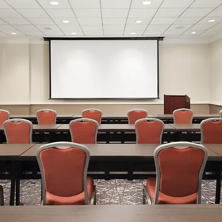 Embassy By Hilton Downtown Magnificent Mile 4* Chicago