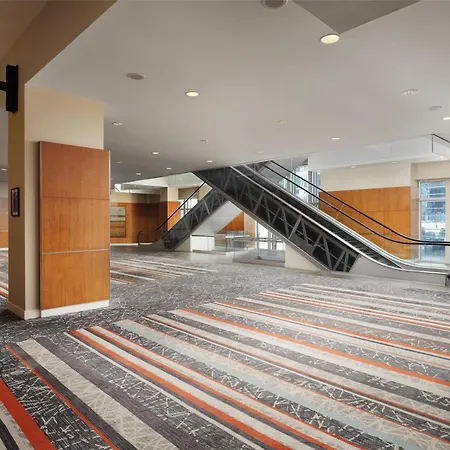 Embassy By Hilton Downtown Magnificent Mile