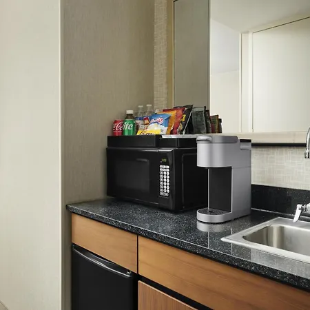 Embassy By Hilton Downtown Magnificent Mile 4* Chicago