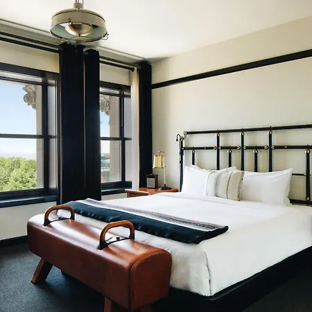 Hotel Athletic Association, Part Of Hyatt Chicago