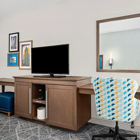 Hampton North-loyola Station, Il Hotel 3*