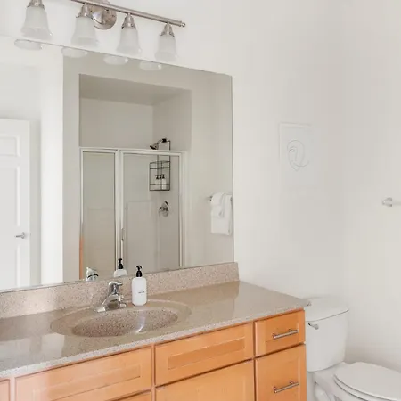 Aparthotel Kasa South Loop 4*