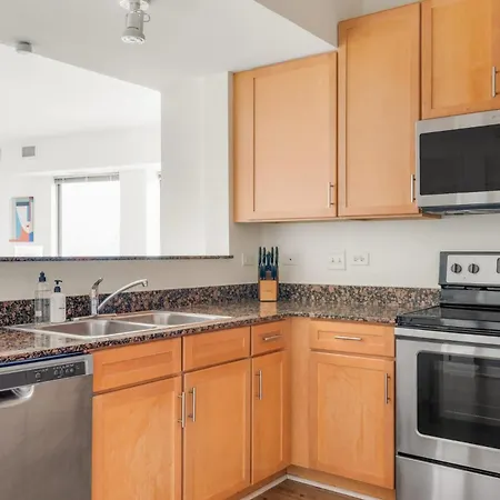 Kasa South Loop 4*