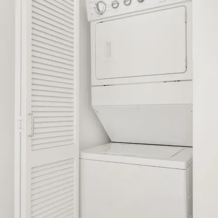 Aparthotel Kasa South Loop 4*