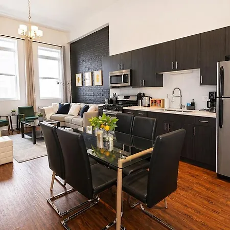 Mccormick Place: Modern 420-friendly Gem On Michigan Avenue Apartment *